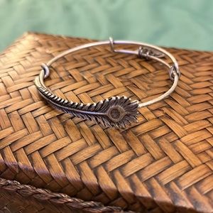 3/$15 Alex and Ani peacock bangle